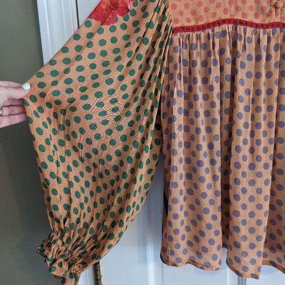 Blank London Miranda Floral dot multi print peasant balloon sleeve blouse size S - Picture 9 of 9